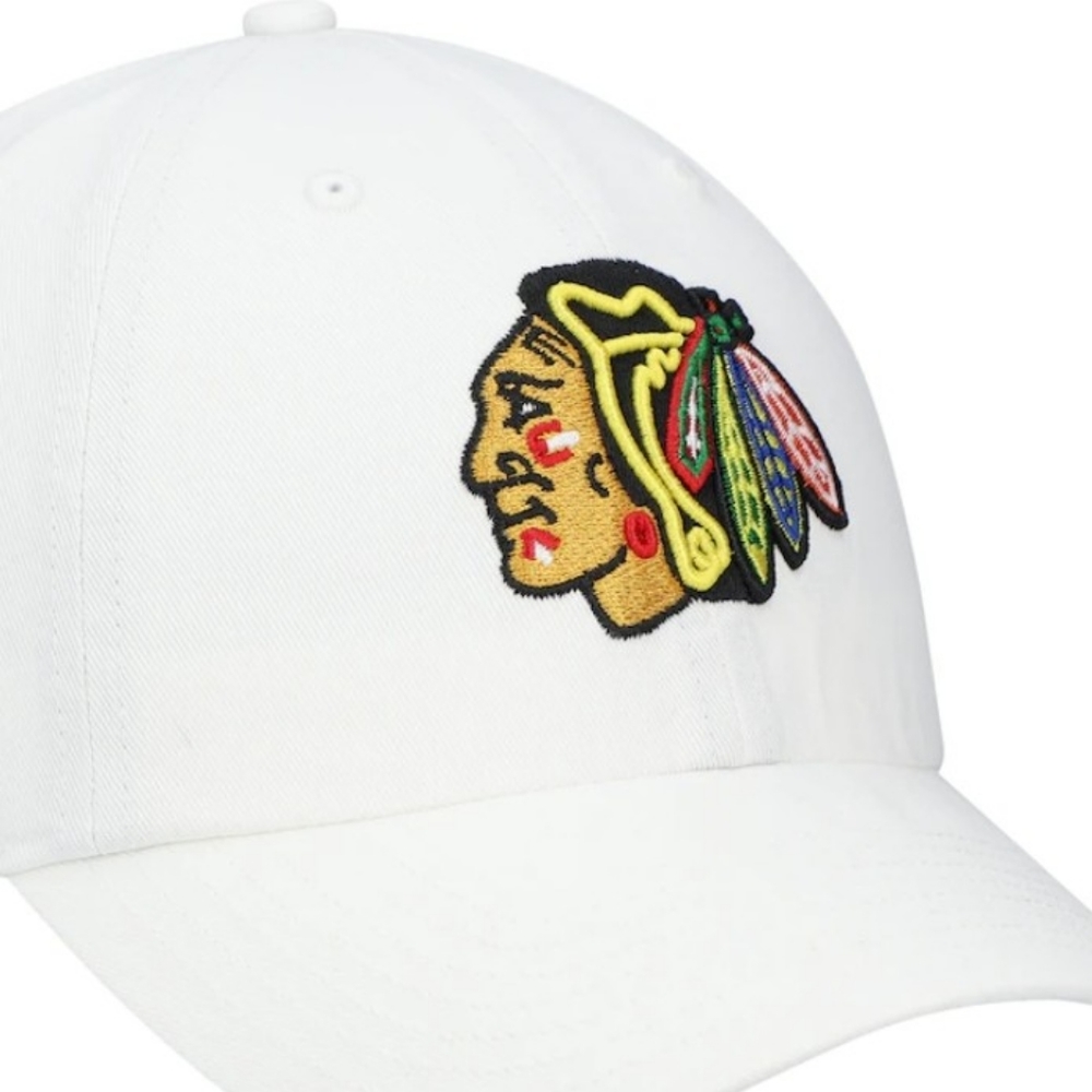 Chicago Blackhawks Team Clean Up Men's 47 White Adjustable Hat